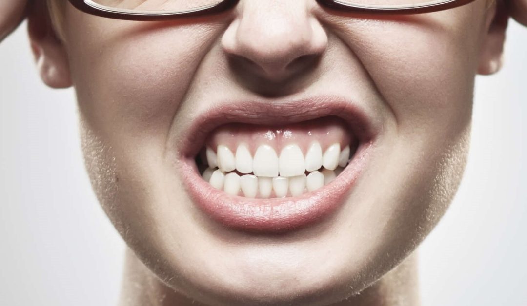 Bruksizm. Czy fizjoterapeuta może pomóc gdy stukam zębami w nocy?